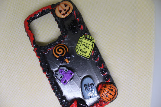 Spooky season iPhone 14 pro, 14 pro max phone case