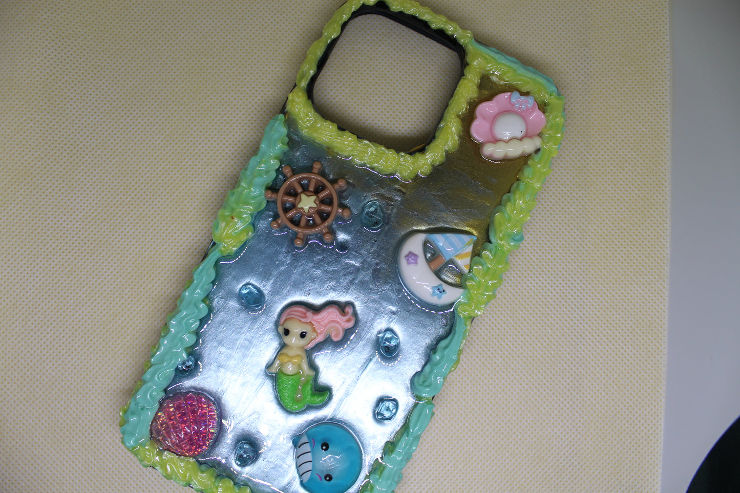 Under the sea iPhone 15 pro Max phone case